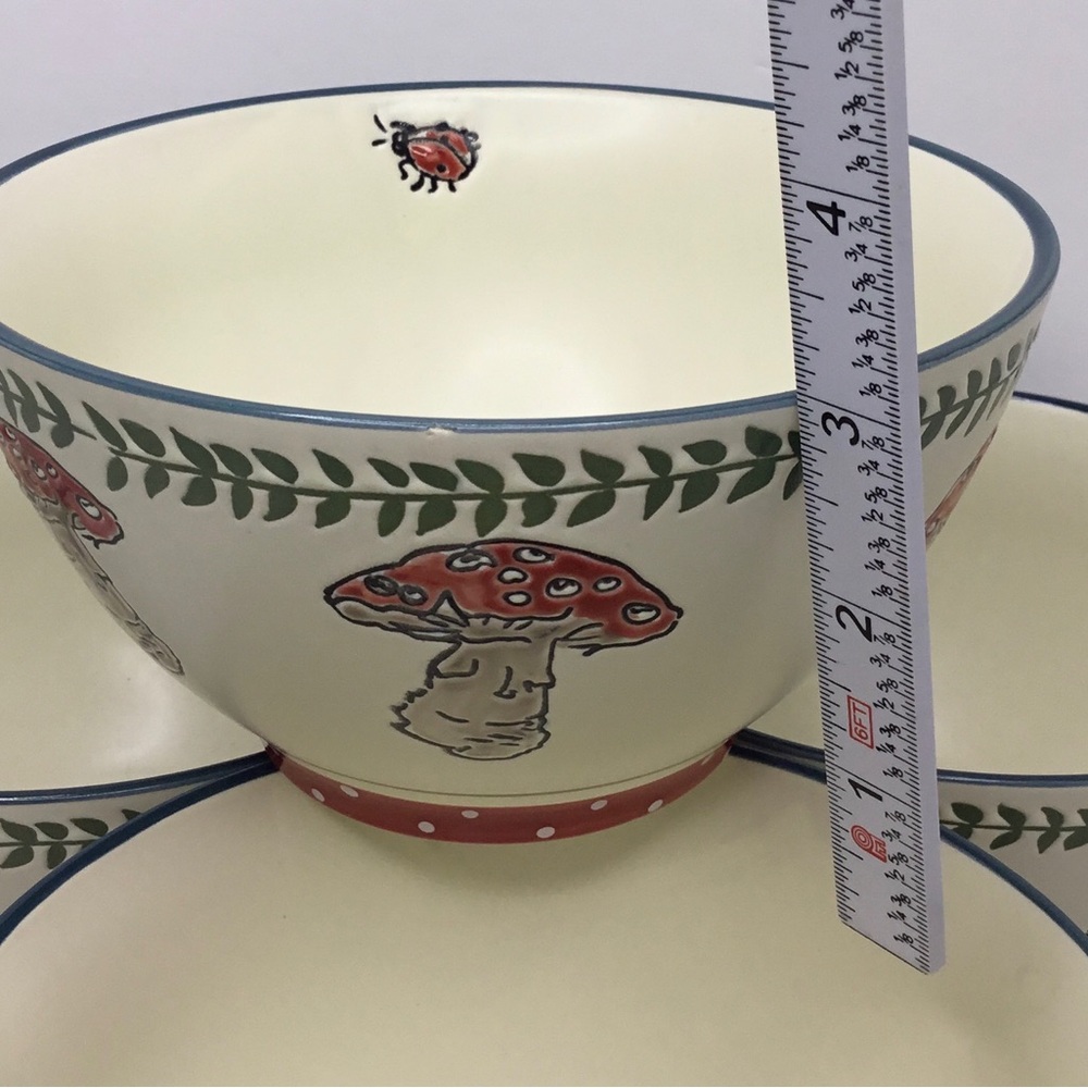 4 Cereal Bowls 
Spectrum Ceramic 6” Mushroom New Red and White Lady Bees - Picture 8 of 10